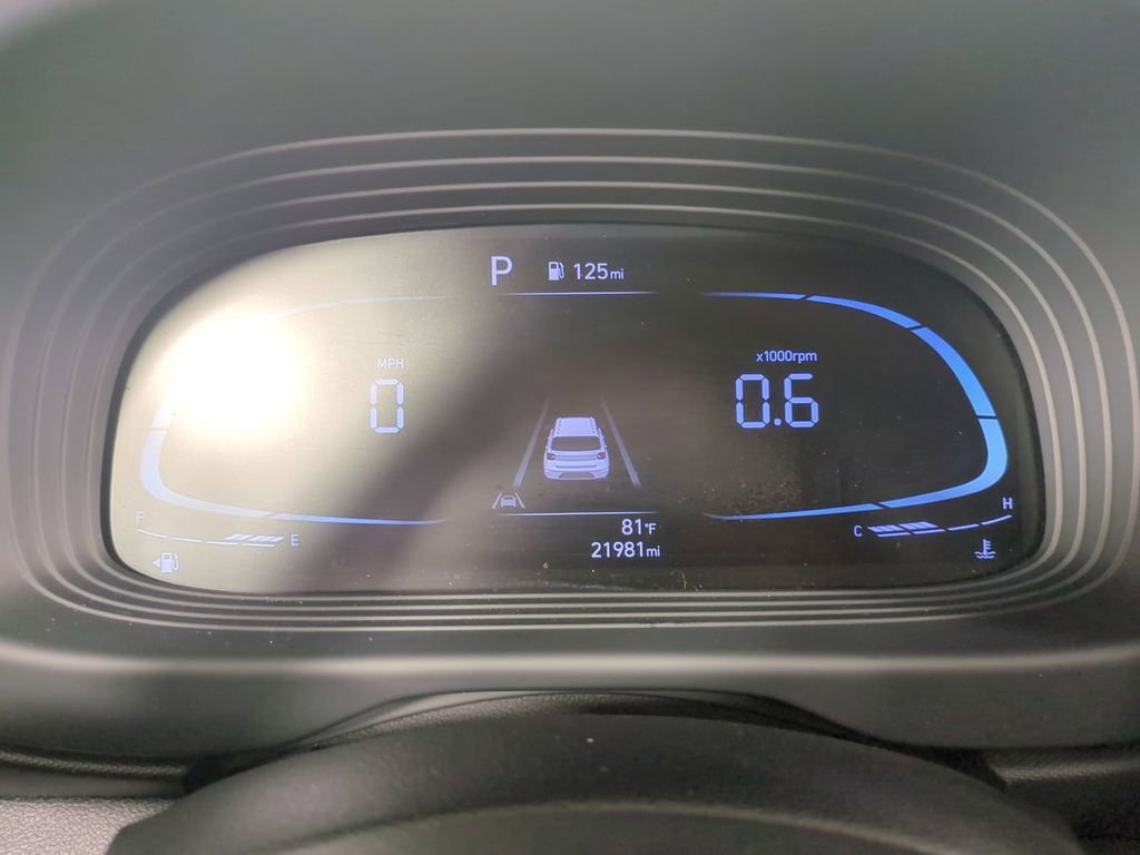 Certified 2023 Hyundai Venue SEL w/ Cargo Package image 33