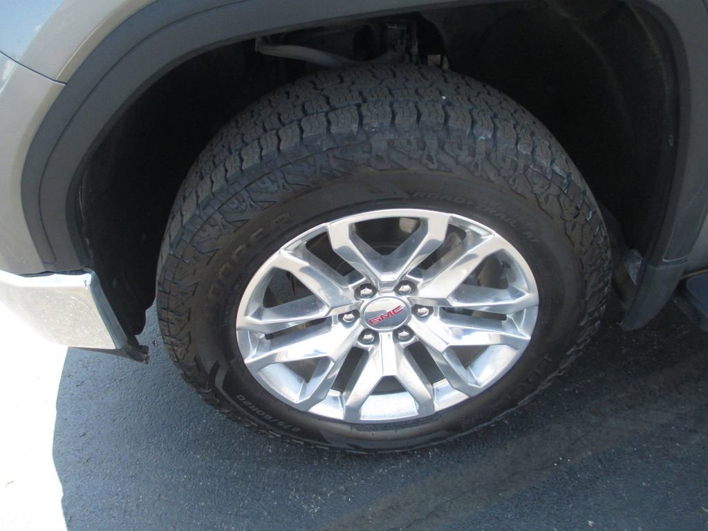 Used 2021 GMC Sierra 1500 SLT w/ SLT Premium Package AWD/4WD image 15