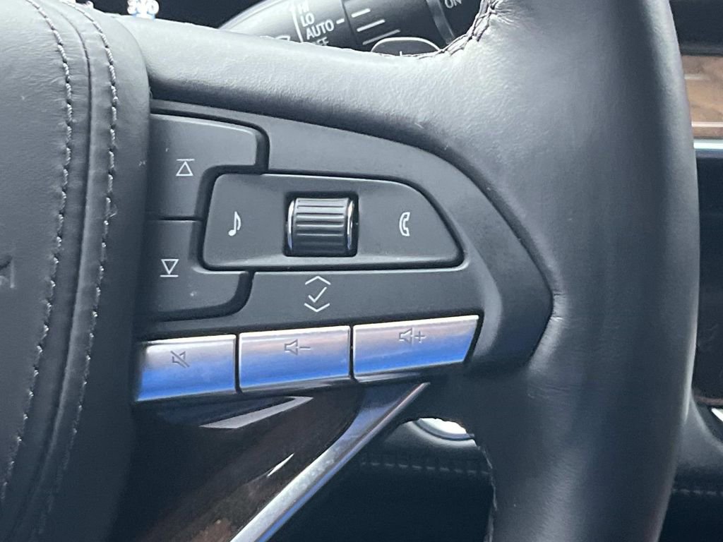 Certified 2024 Cadillac Escalade Sport Platinum w/ Heavy-Duty Trailer Package image 33