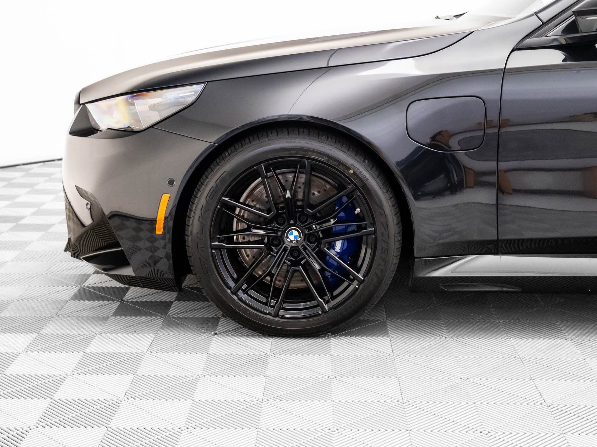 Used 2026 BMW M5 Touring image 38