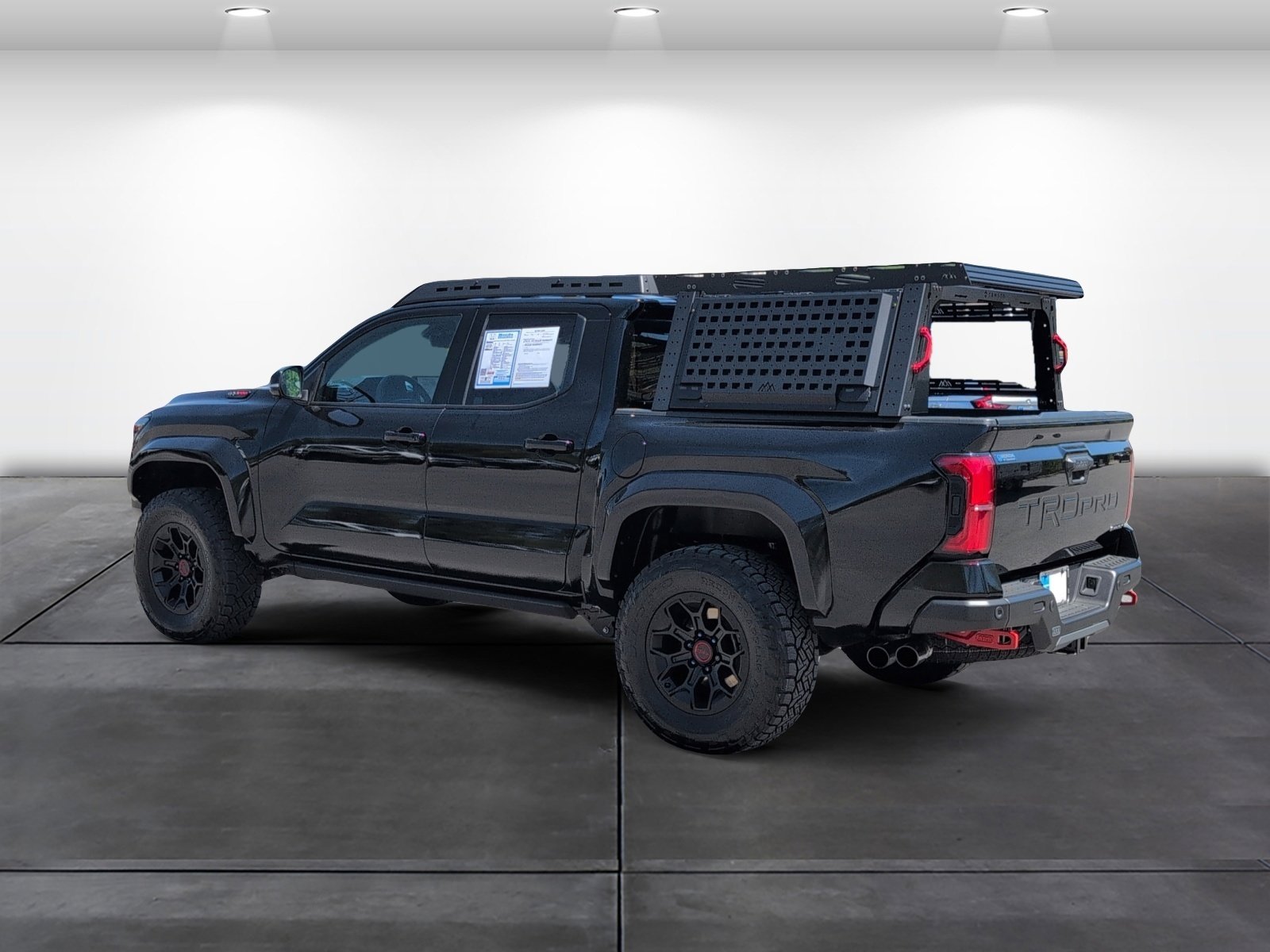Used 2025 Toyota Tacoma TRD Pro AWD/4WD image 3