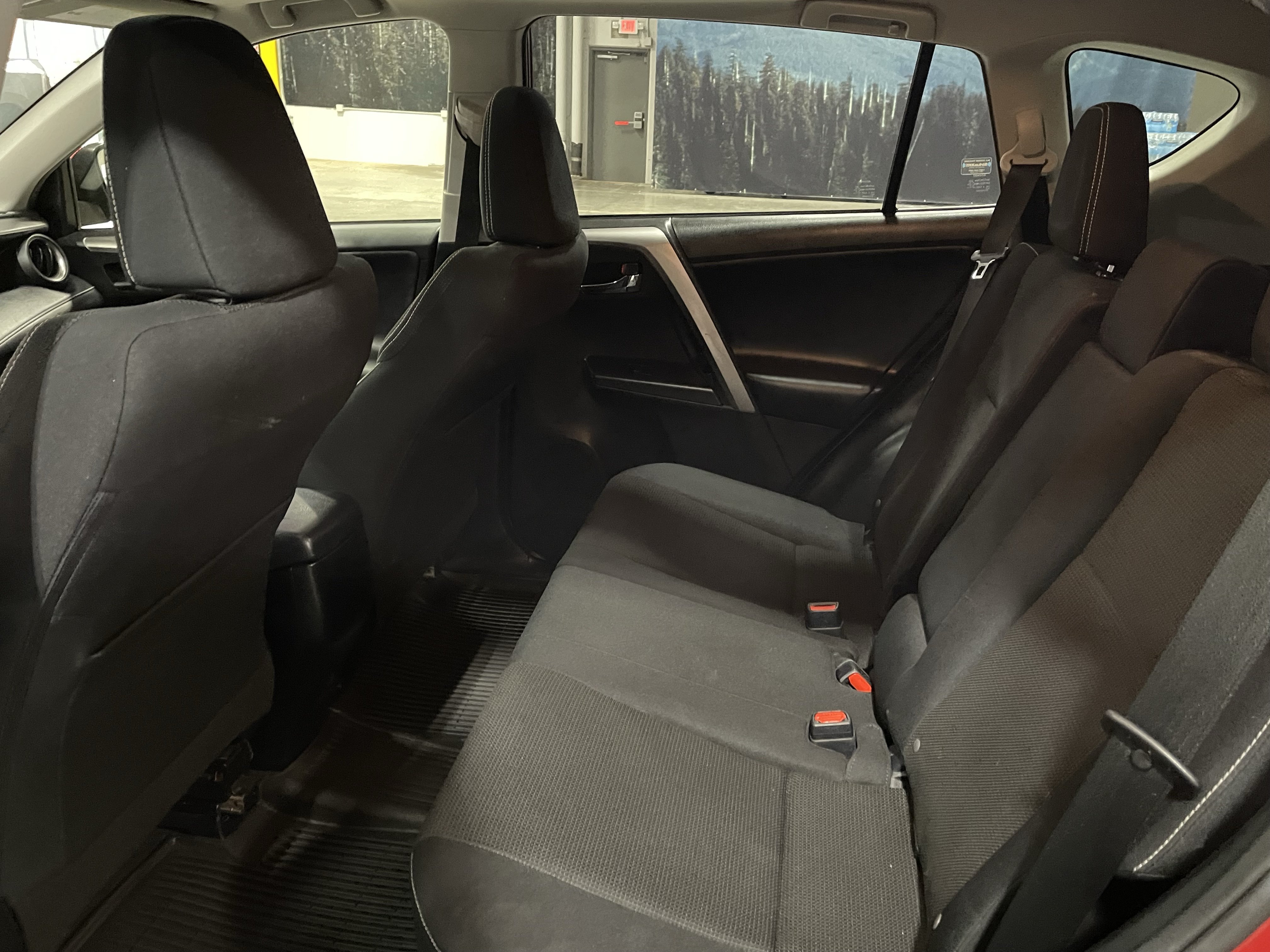 Used 2017 Toyota RAV4 XLE w/ Plus Special Value Package AWD/4WD image 14