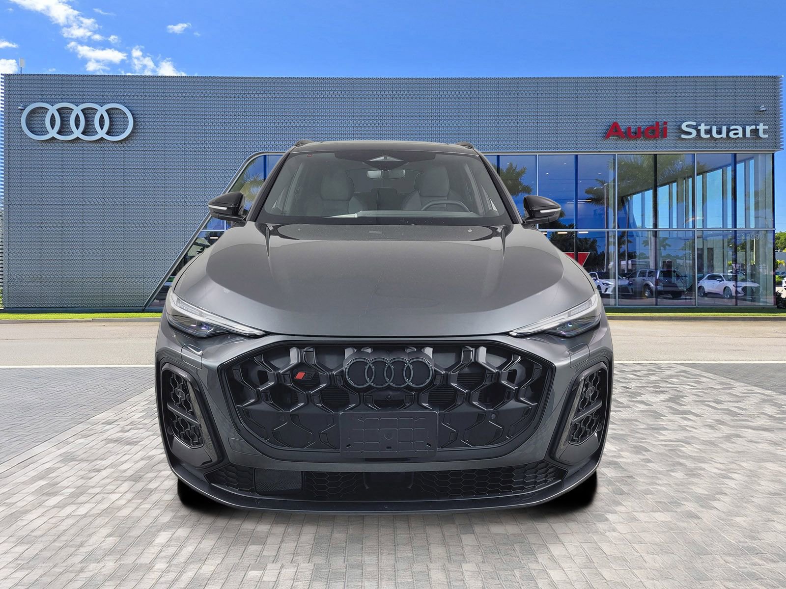 New 2025 Audi SQ5 Premium Plus image 2