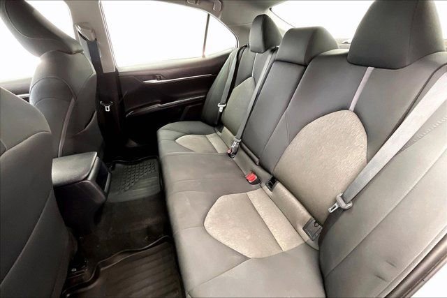 Used 2023 Toyota Camry LE image 20