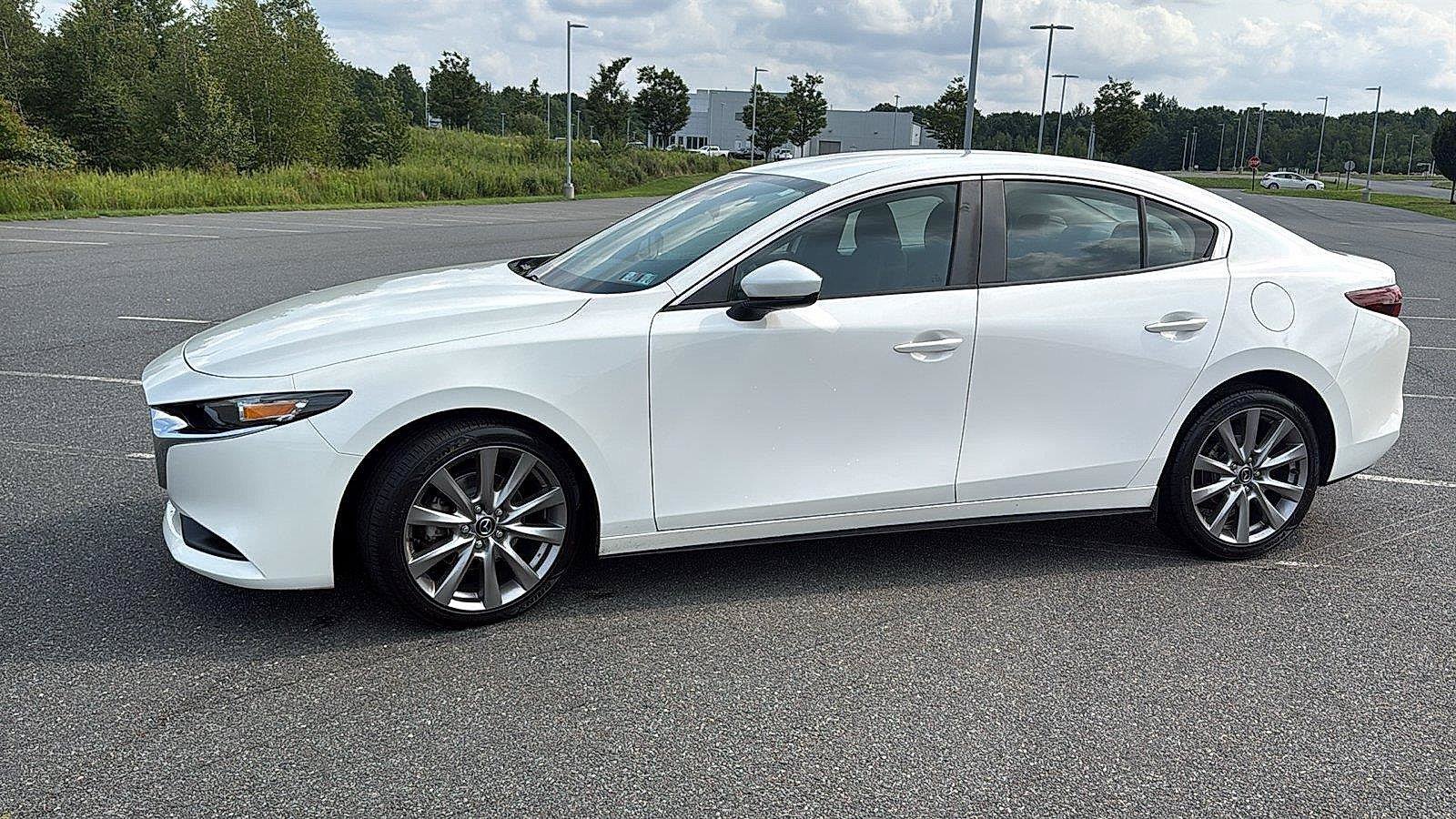 Used 2020 MAZDA MAZDA3 AWD Sedan w/ Select Package image 12