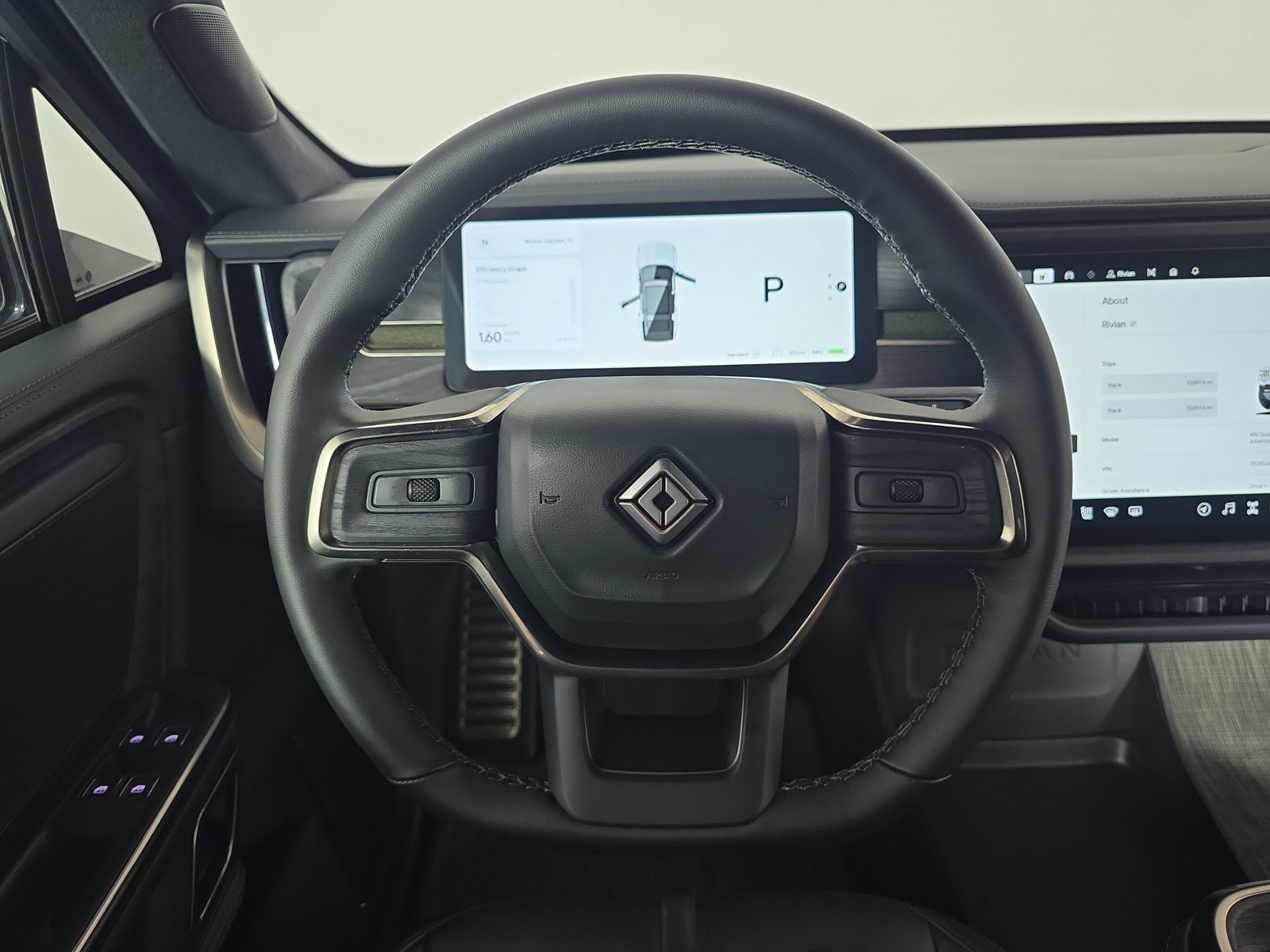 Used 2024 Rivian R1S Adventure AWD/4WD image 29