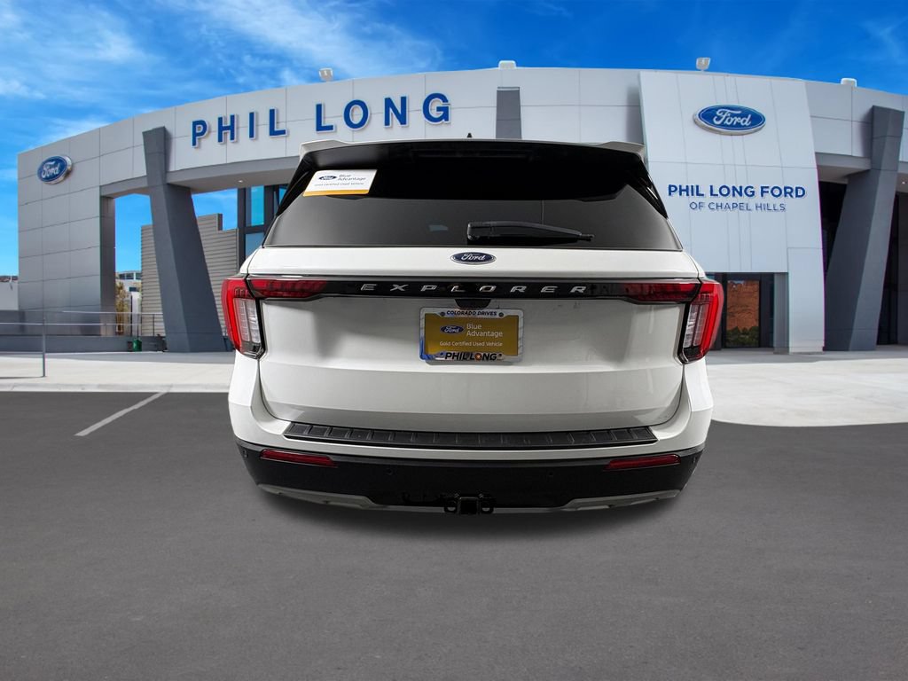 Certified 2025 Ford Explorer Active w/ Active Comfort Package AWD/4WD image 4