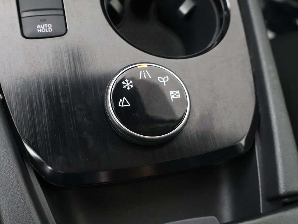Used 2023 Nissan Rogue S AWD/4WD image 41