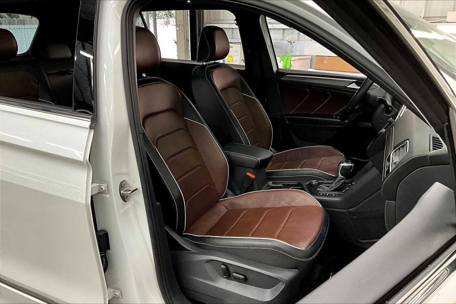 Used 2022 Volkswagen Tiguan SEL R-Line image 10