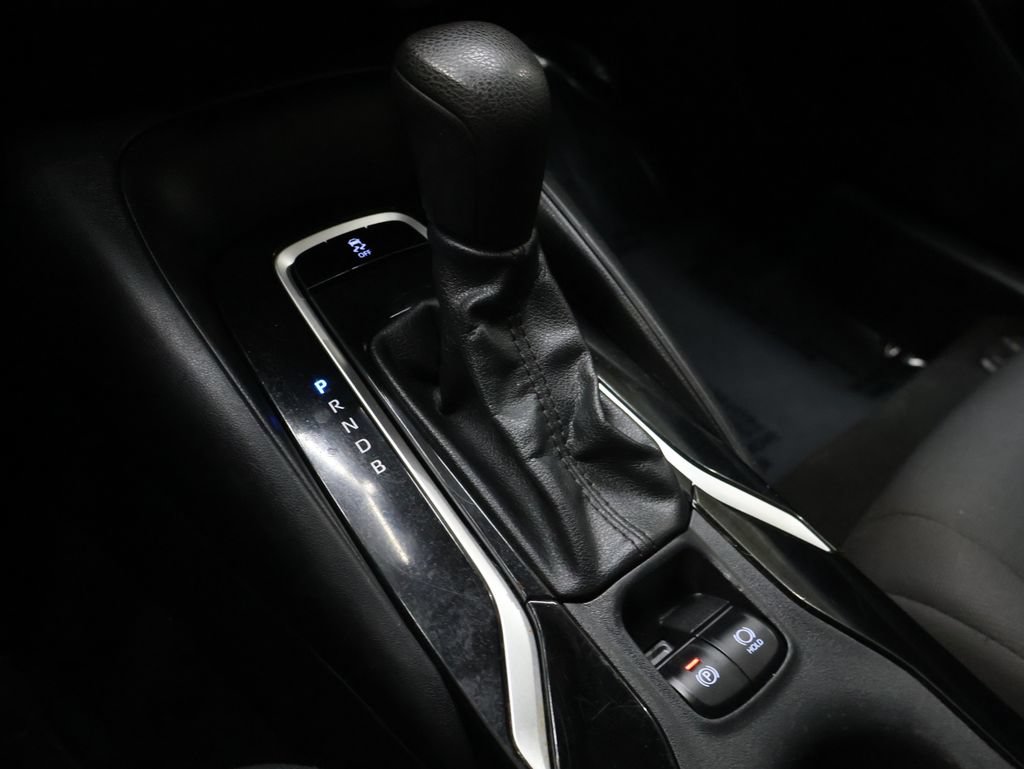 Used 2022 Toyota Corolla LE FWD image 26