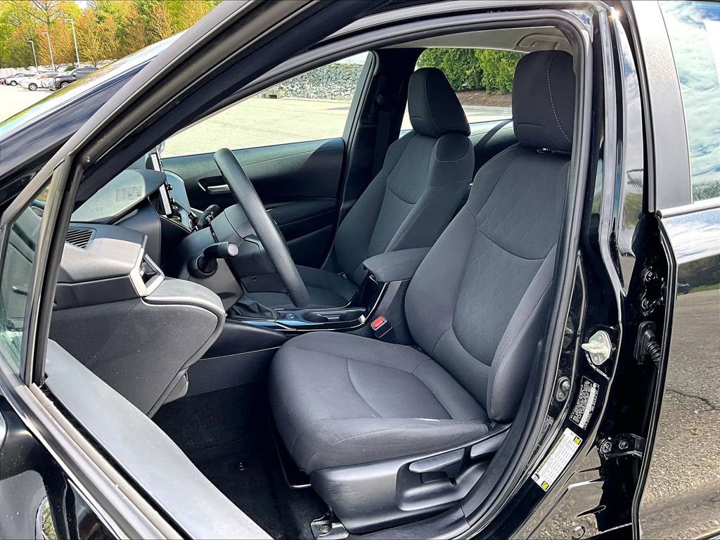 Used 2020 Toyota Corolla LE FWD image 10