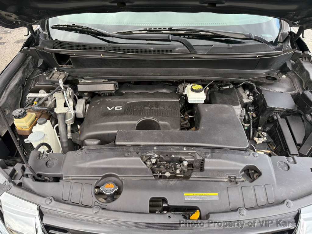 Used 2019 Nissan Pathfinder SV image 19