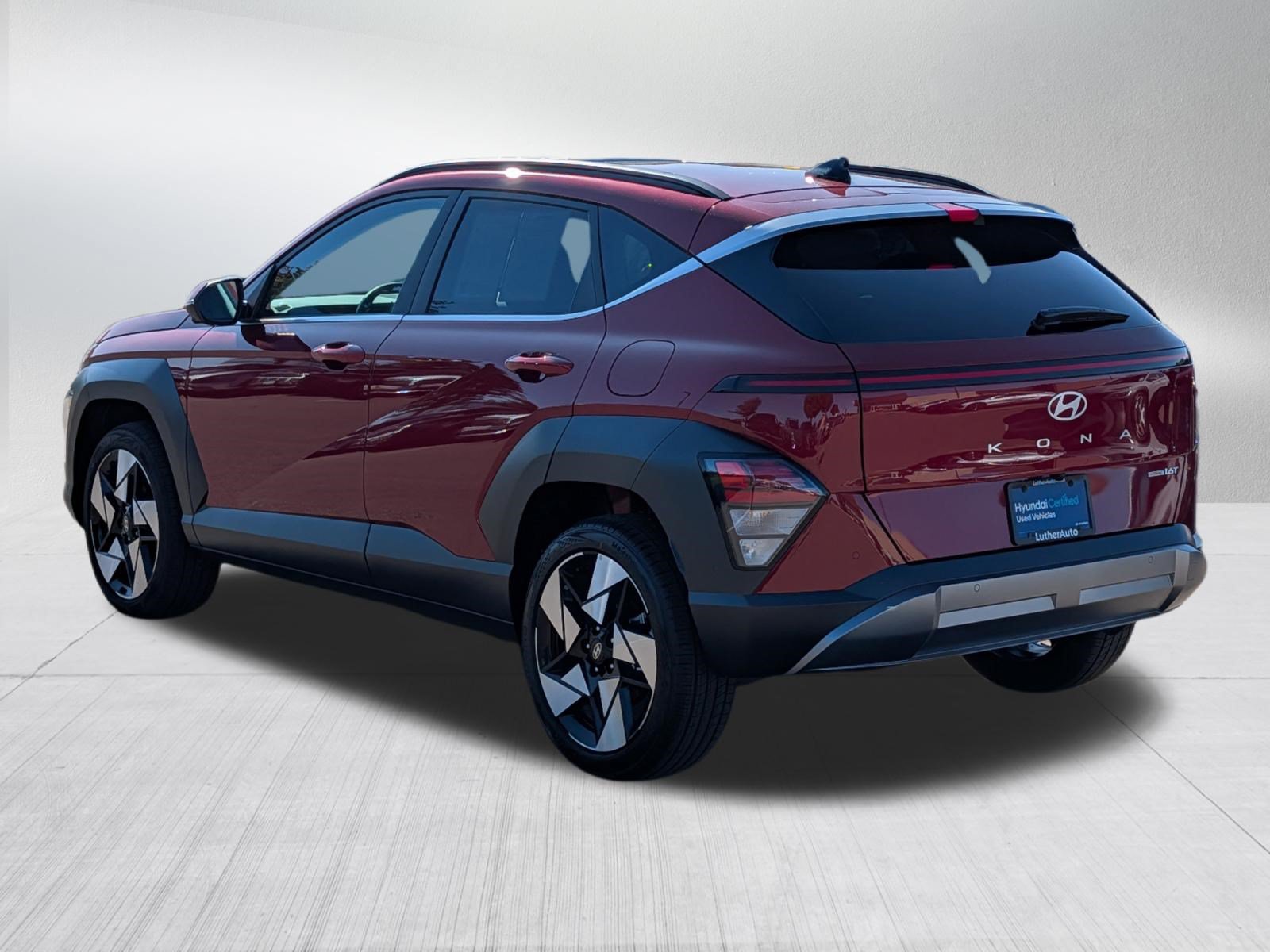Certified 2026 Hyundai Kona Limited AWD/4WD image 5
