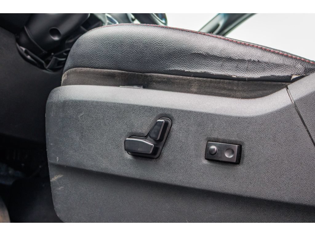 Used 2017 Dodge Grand Caravan GT FWD image 18