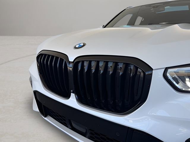 Certified 2023 BMW X5 M50i w/ Executive Package image 2