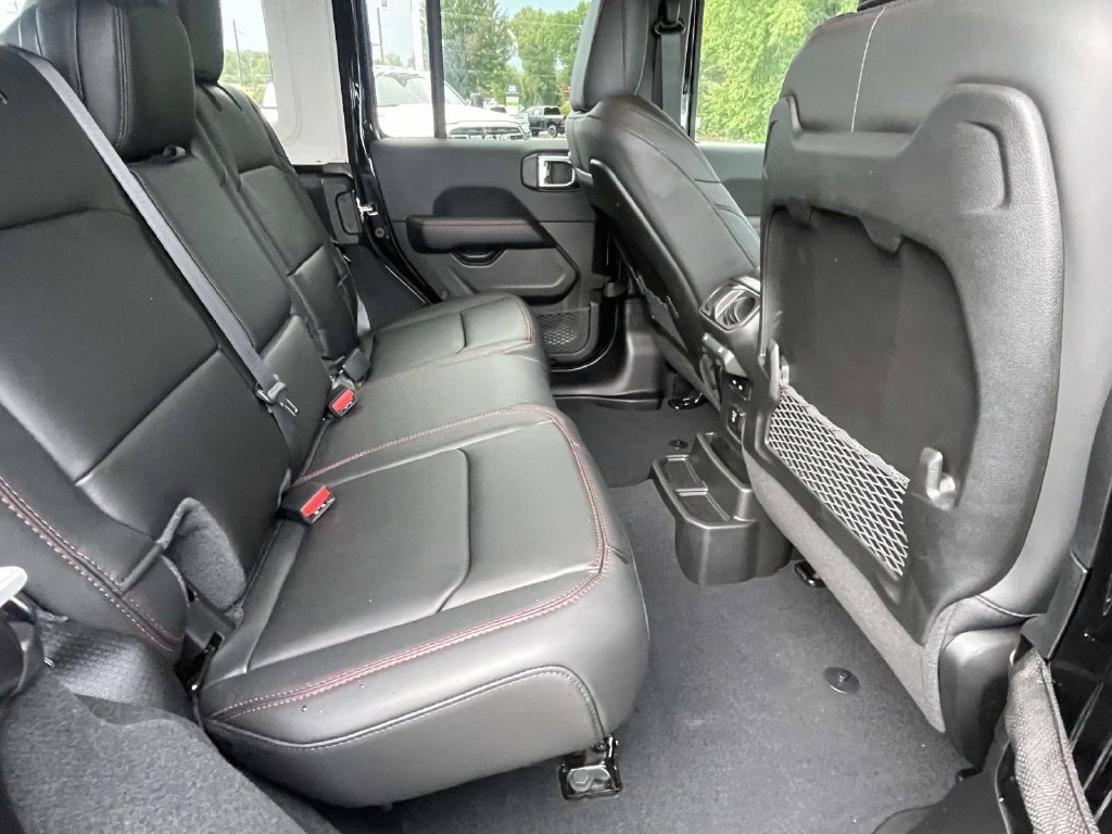 New 2027 Jeep Wrangler Unlimited Rubicon AWD/4WD image 15