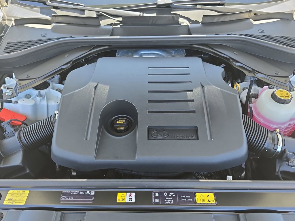 New 2026 Land Rover Range Rover Sport SE AWD/4WD image 32