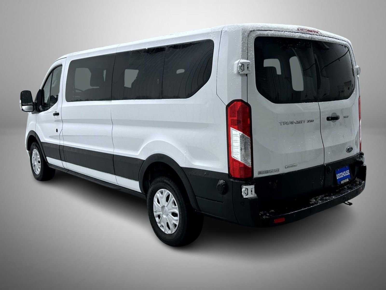 Used 2024 Ford Transit 350 XLT RWD image 7