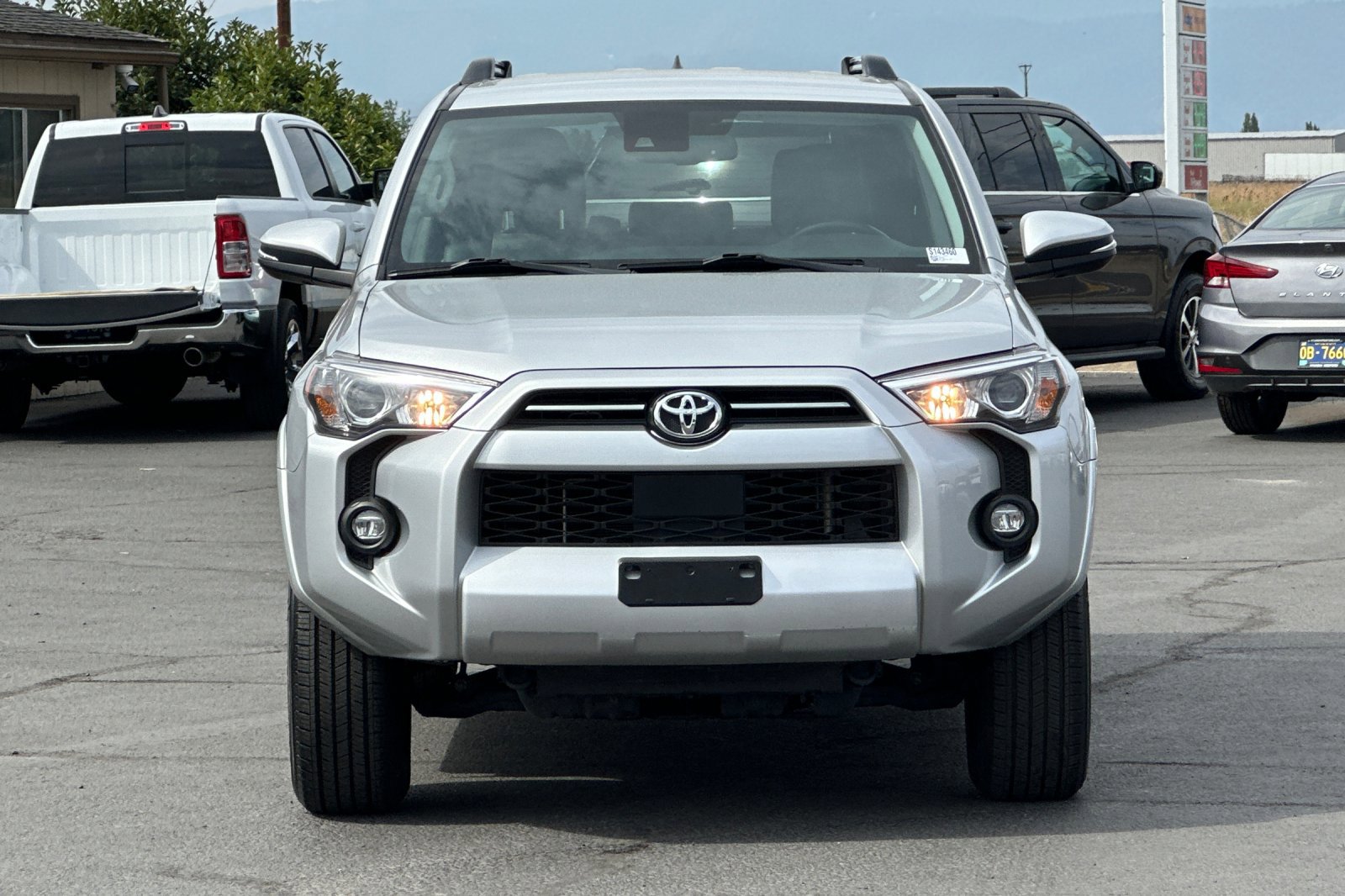 Used 2024 Toyota 4Runner SR5 Premium image 9