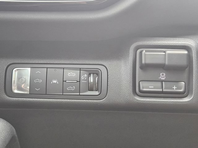 New 2024 Chevrolet Silverado EV RST AWD/4WD image 19