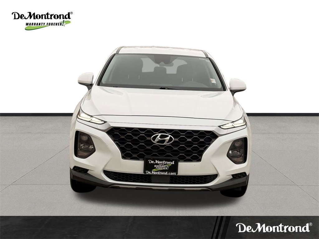 Used 2019 Hyundai Santa Fe SE image 2