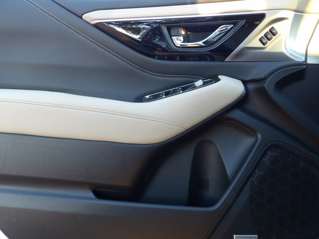 Used 2020 Subaru Outback Limited w/ Popular Package #2 image 13