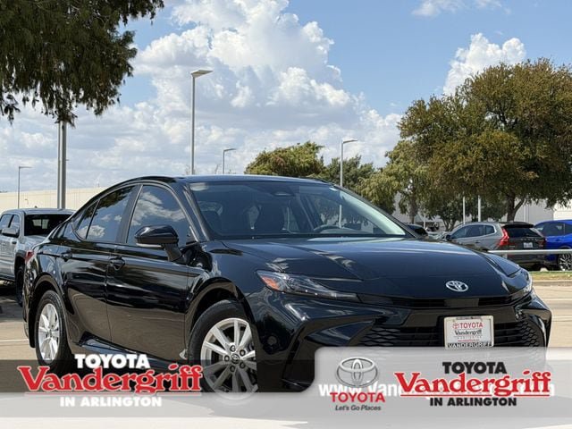Used 2025 Toyota Camry LE