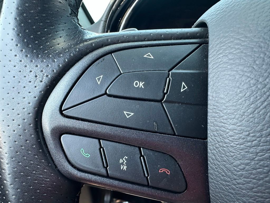 Used 2022 Dodge Durango R/T w/ Blacktop Package image 30