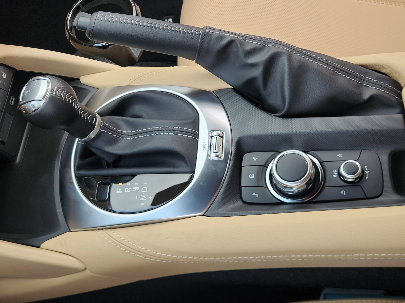 New 2026 MAZDA MX-5 Miata Grand Touring RWD image 21