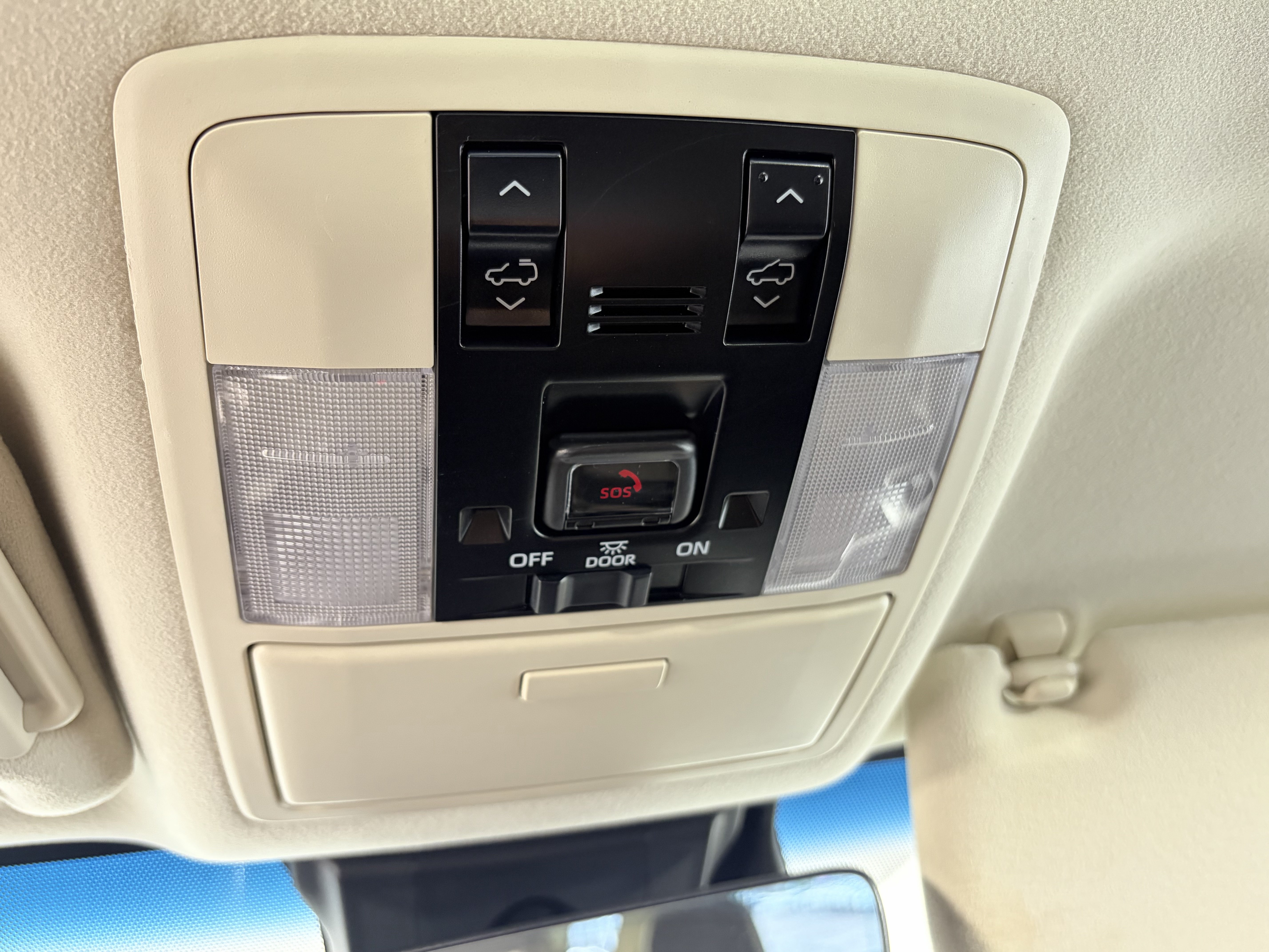 Used 2022 Lexus GX 460 Premium w/ Premium Package AWD/4WD image 40