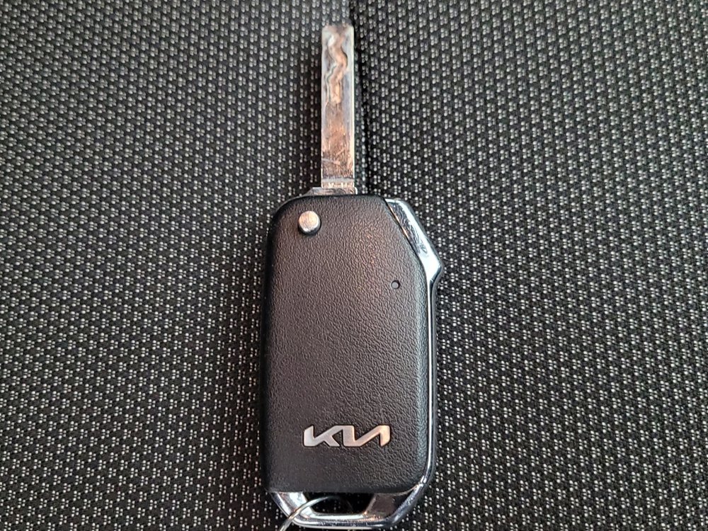 Used 2024 Kia Forte LXS image 32