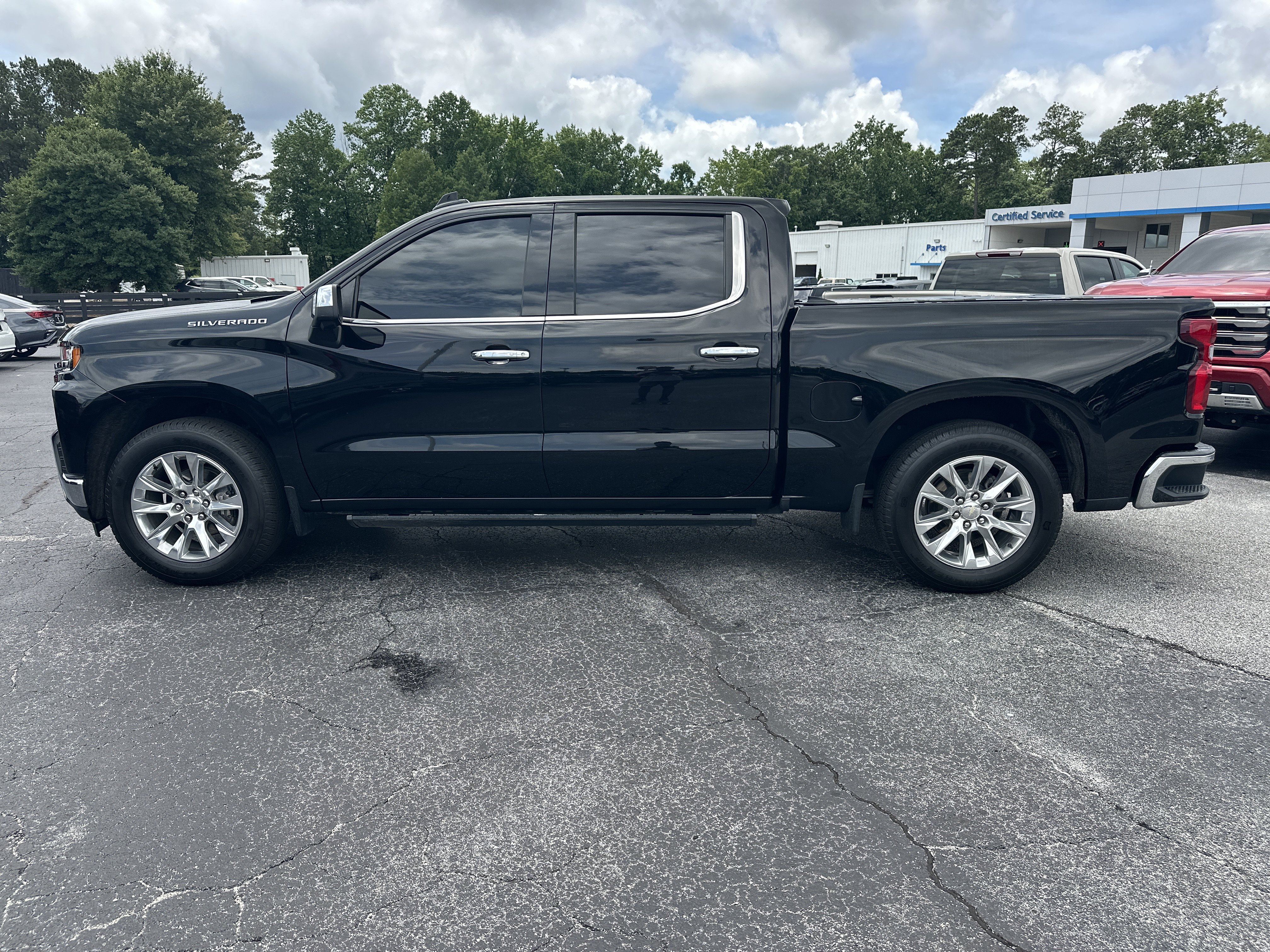 Used 2021 Chevrolet Silverado 1500 LTZ RWD image 4