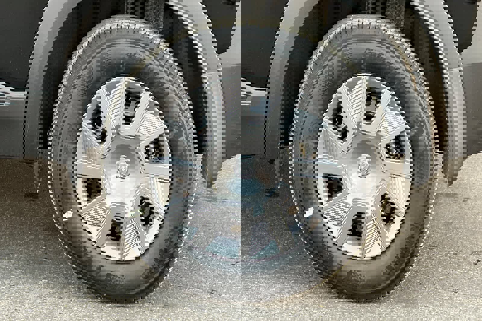 New 2026 Nissan Kicks S image 31