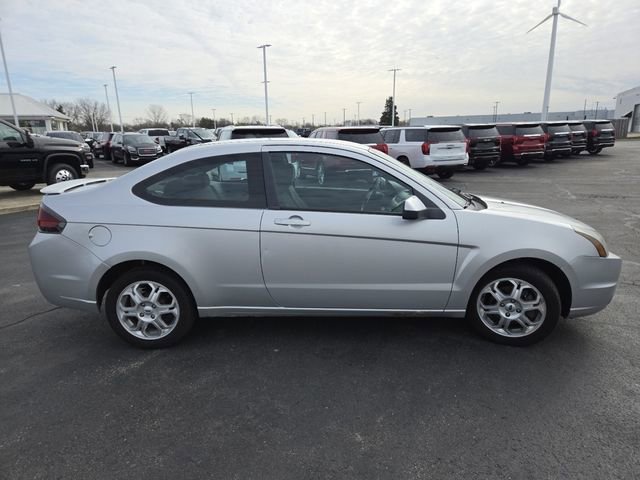 Used 2010 Ford Focus SE FWD image 12