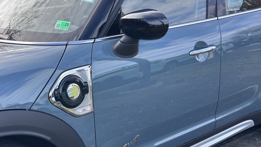 Used 2023 MINI Cooper Countryman SE w/ Signature Upholstery Package image 11