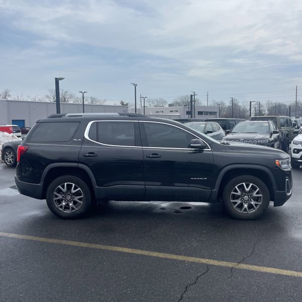 Used 2020 GMC Acadia SLE w/ Driver Convenience Package image 8