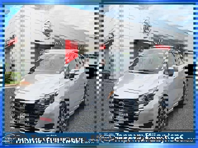 Certified 2025 Nissan Versa SV w/ Trunk Package image 4