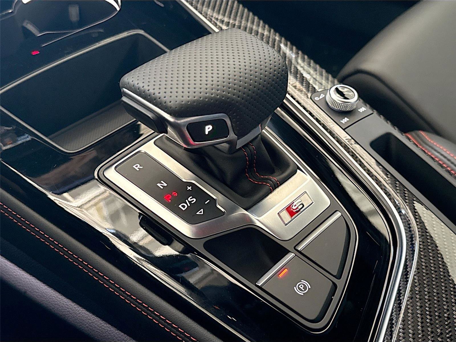 Certified 2024 Audi S4 Premium Plus w/ Premium Plus Package image 17