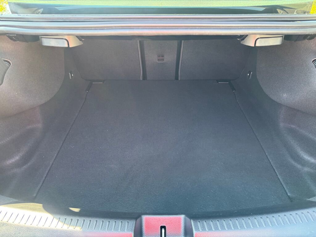 Certified 2025 Mercedes-Benz CLA 35 AMG 4MATIC image 18