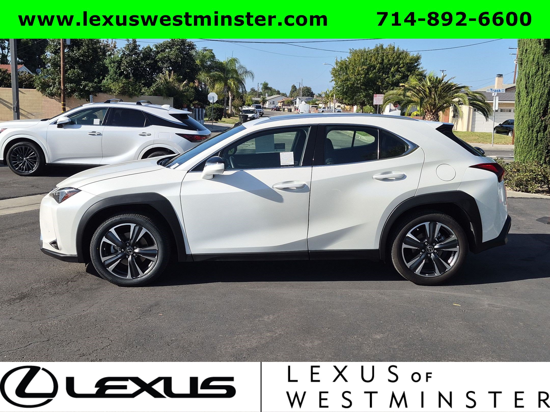 Certified 2024 Lexus UX 250h FWD image 13