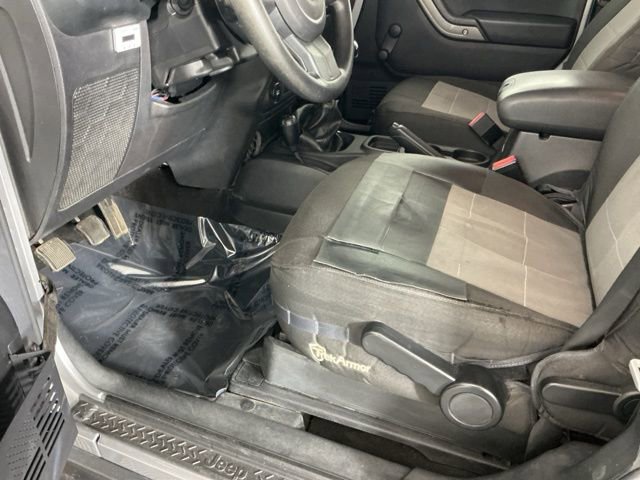 Used 2014 Jeep Wrangler Sport AWD/4WD image 15