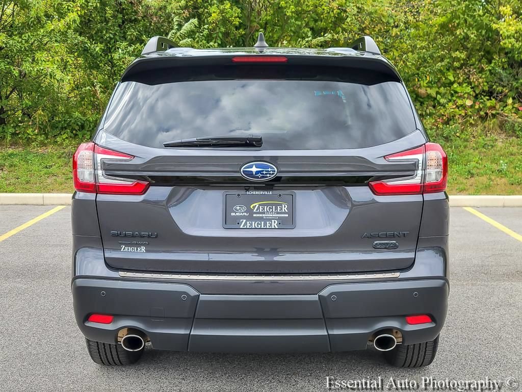 Used 2023 Subaru Ascent Onyx Edition AWD/4WD image 5