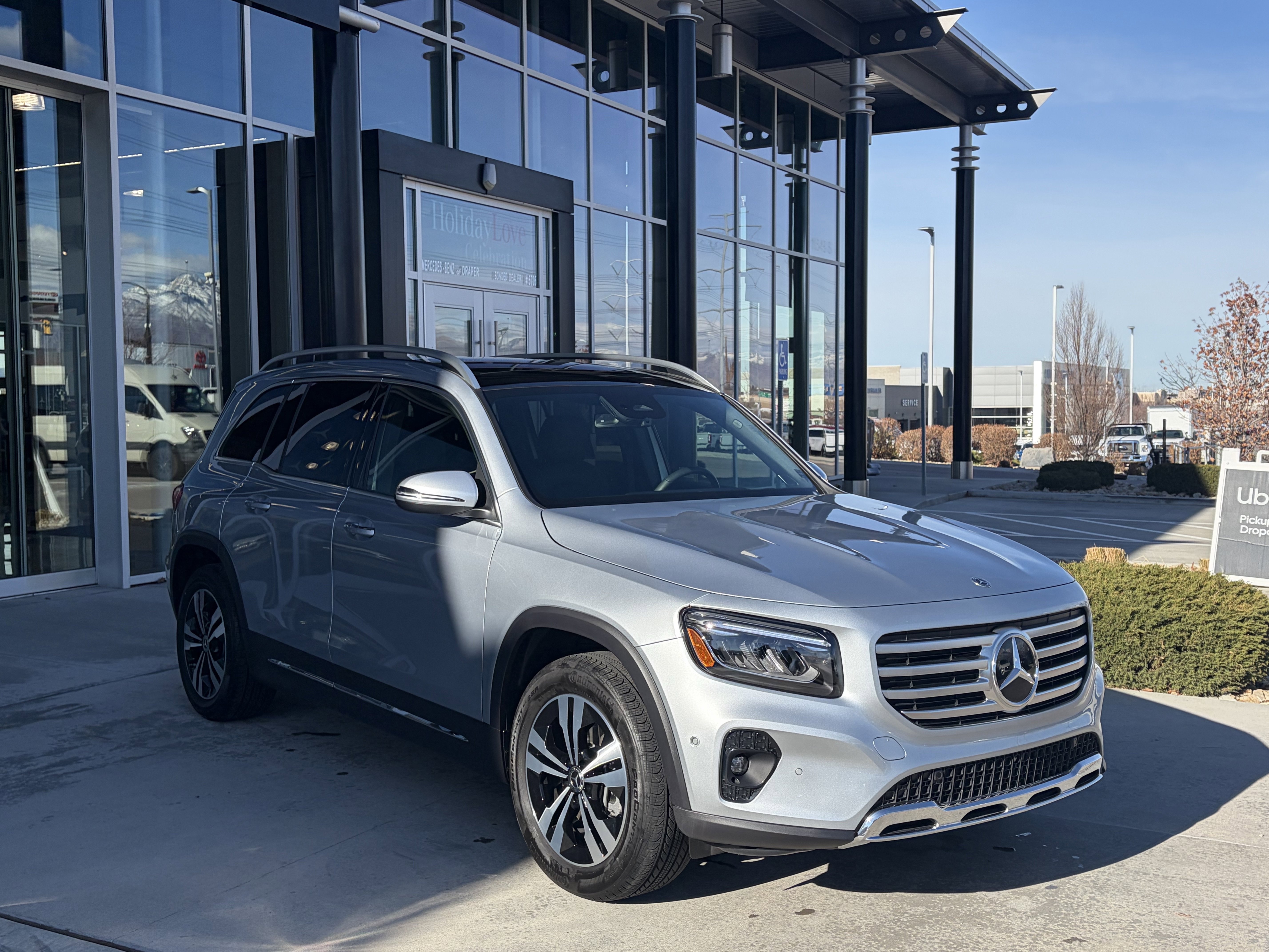 Certified 2025 Mercedes-Benz GLB 250 4MATIC image 8