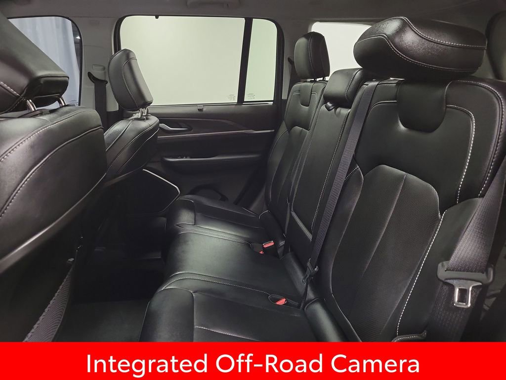 Used 2023 Jeep Grand Cherokee 4WD 4xe w/ Luxury Tech Group II image 20