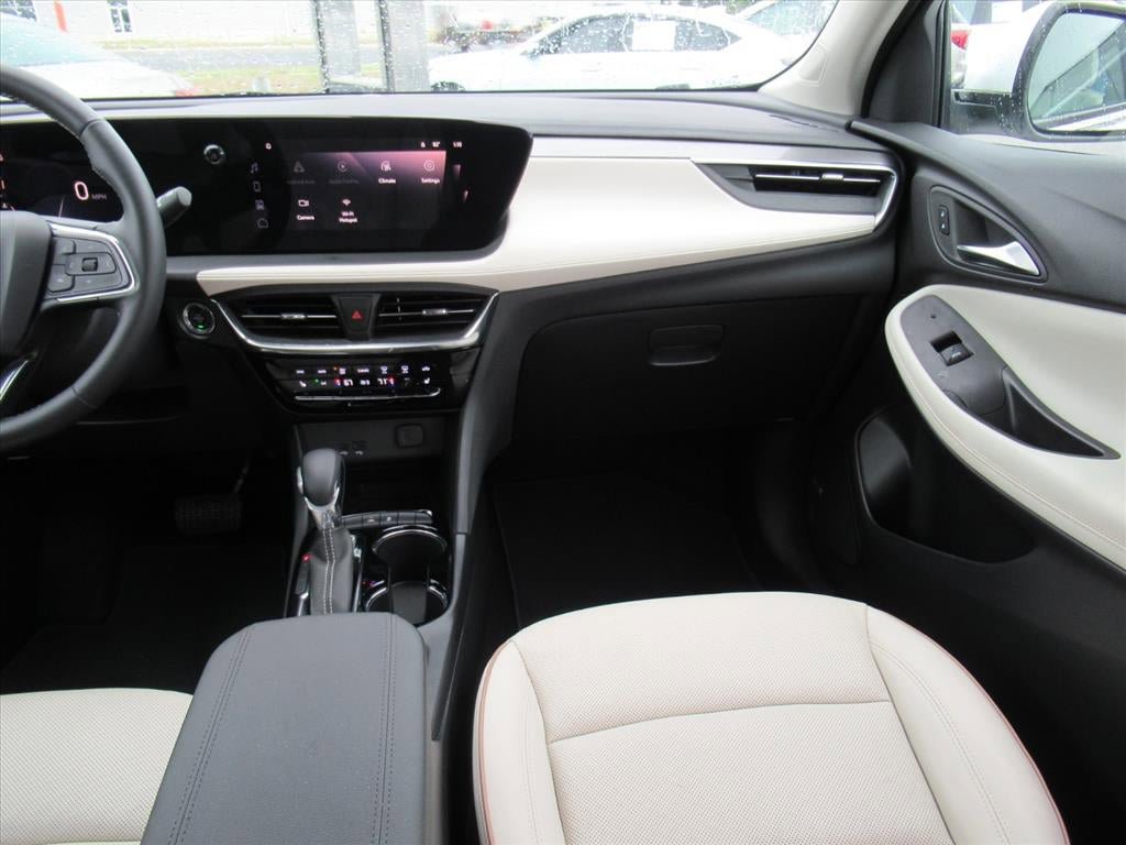 Used 2024 Buick Encore GX Avenir w/ Avenir Technology Package FWD image 14