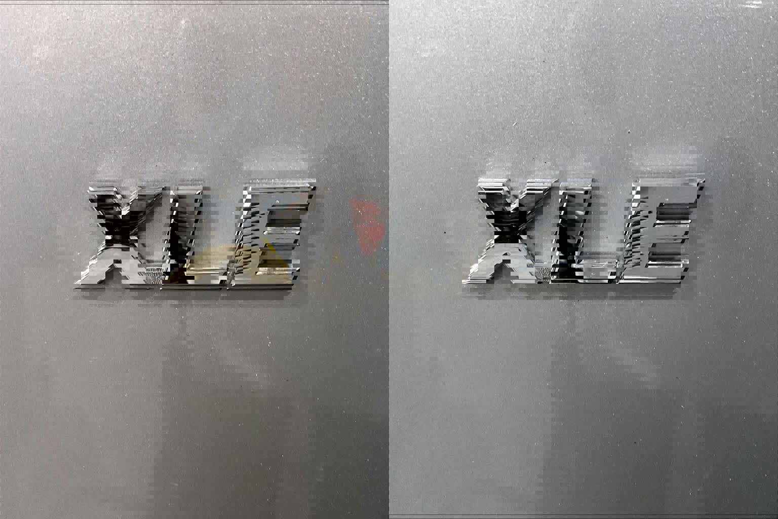 Used 2018 Toyota RAV4 XLE w/ Plus Extra Value Package image 10