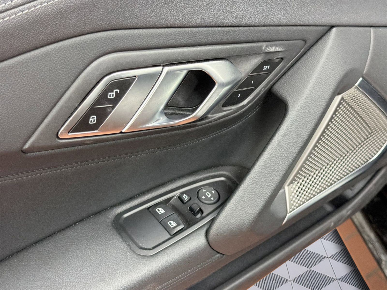 Certified 2023 BMW Z4 sDrive30i w/ Convenience Package image 19