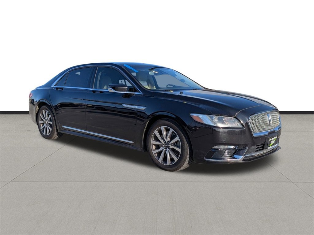 Used 2019 Lincoln Continental Premiere image 3