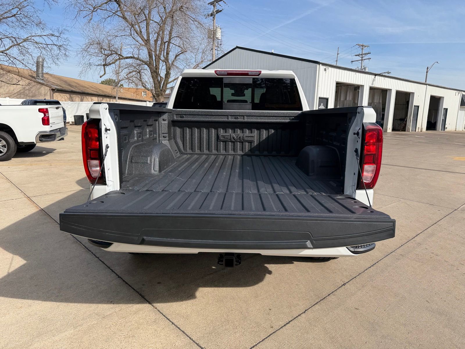 New 2026 GMC Sierra 1500 Elevation w/ Preferred Package AWD/4WD image 33