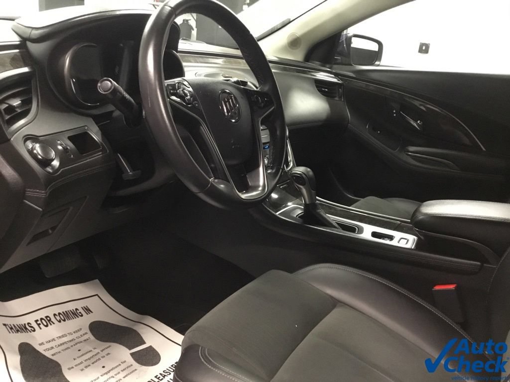 Used 2016 Buick LaCrosse FWD image 22